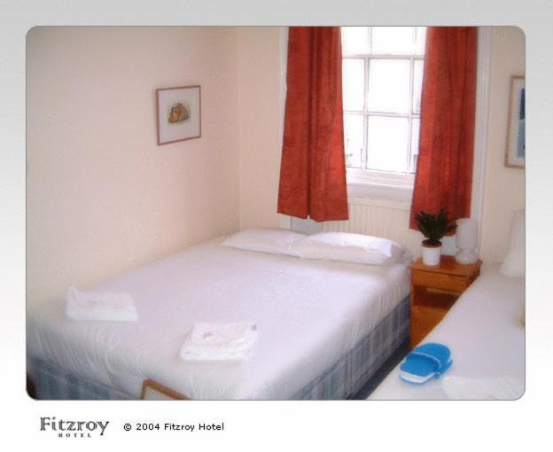 Fitzroy/Cosmo Hotel ロンドン 部屋 写真